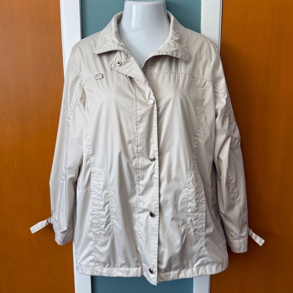 Neyelle Women’s Windbreaker Jacket L Champagne Beige Zipper Snap Front